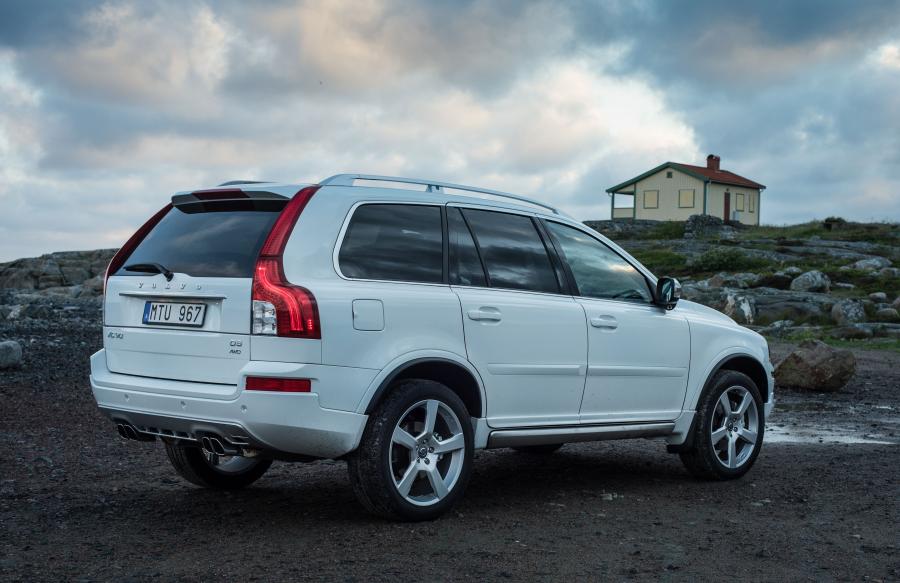  Volvo XC90 D5 R-Design 2012 года  (фото 12 из 21)